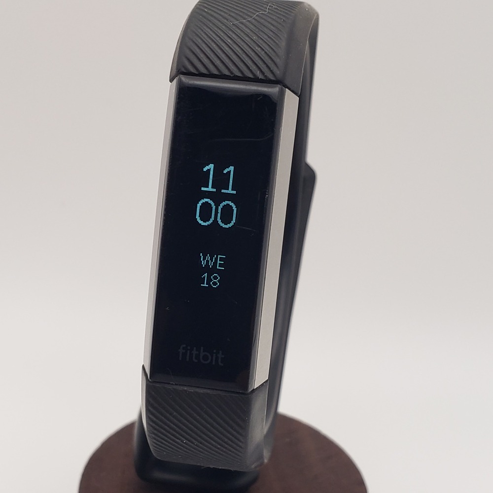 Fitbit Alta HR Smartwatch Unisex Small Black Fitness Tracker Heart Rate Monitor